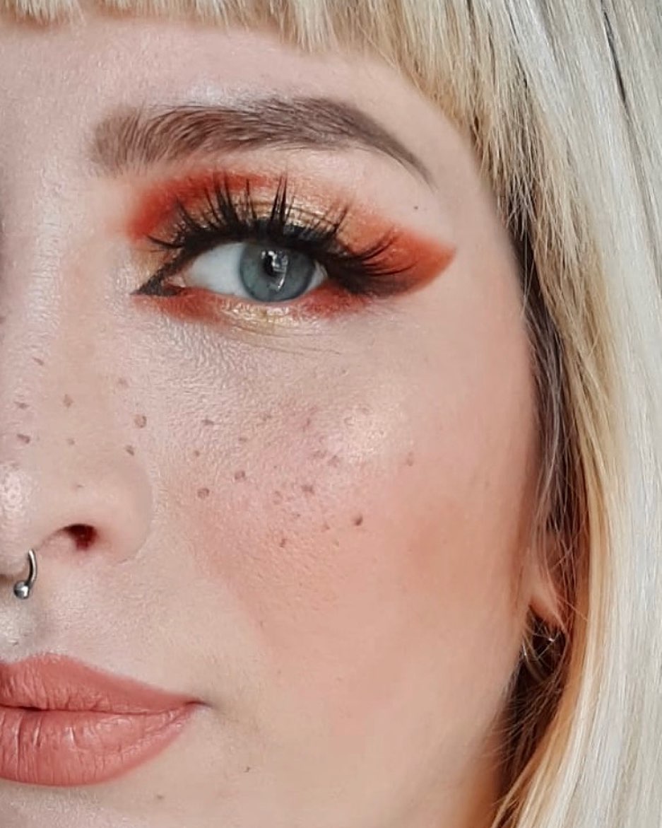 cliomakeup-peggiori-beauty-trend-2021-5