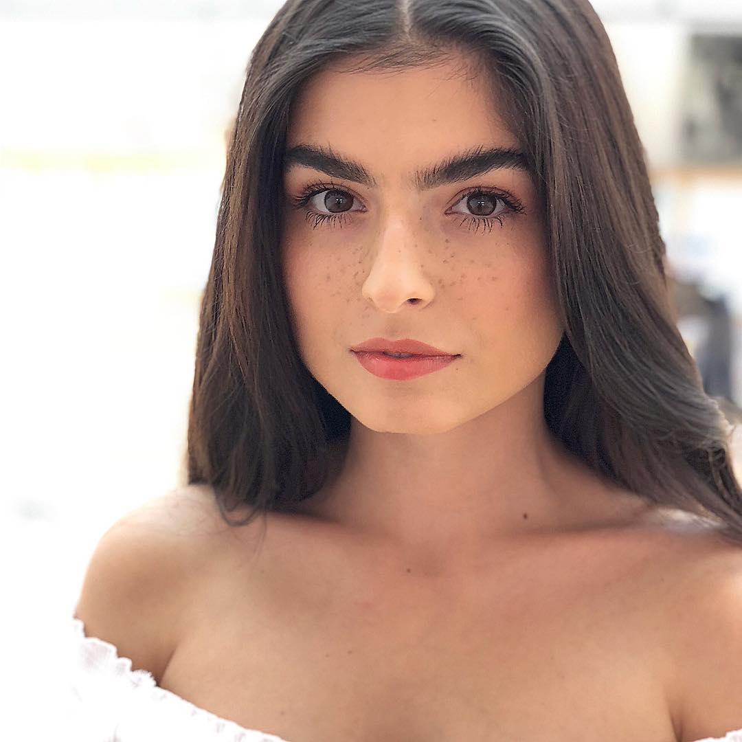 cliomakeup-peggiori-beauty-trend-2021-6
