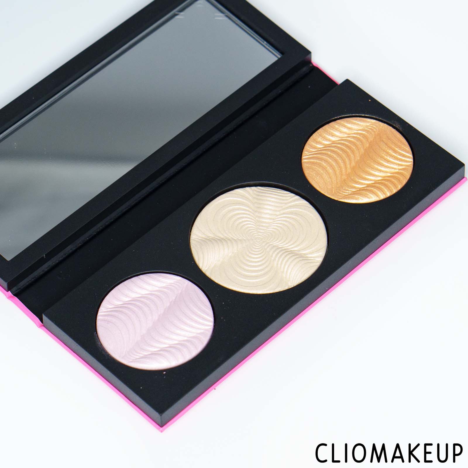 cliomakeup-recensione-palette-illuminanti-mac-hypnotizing-holiday-step-bright-up-extra-dimension-skinfinish-palette-4