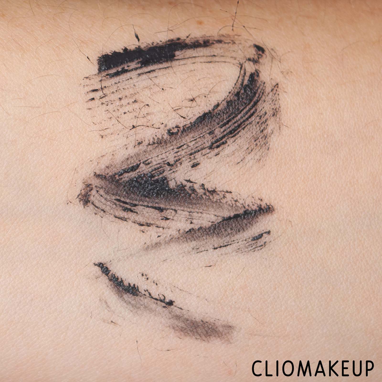 cliomakeup-recensione-mascara-mesauda-big-and-thick-lashes-mascara-7