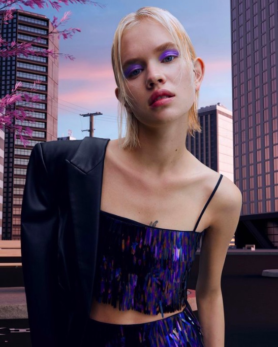 Cliomakeup-come-indossare-very-peri-stradivarius-top-paillettes