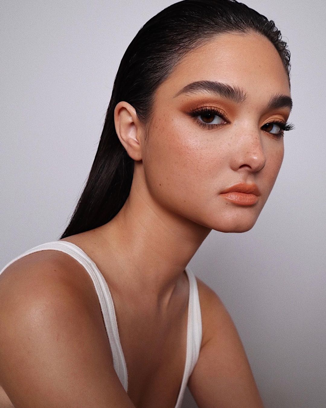 Cliomakeup-makeup-occhi-colorati-2022-colori-caldi