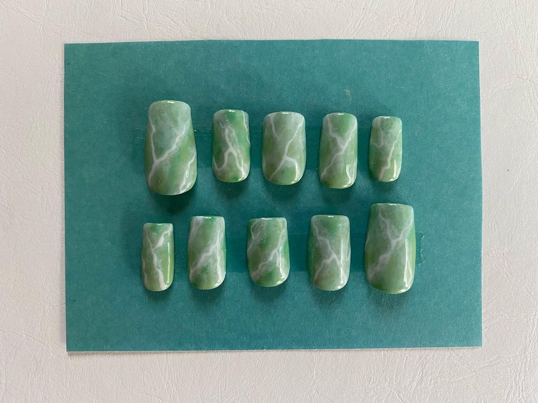 cliomakeup-quartz-nails-6