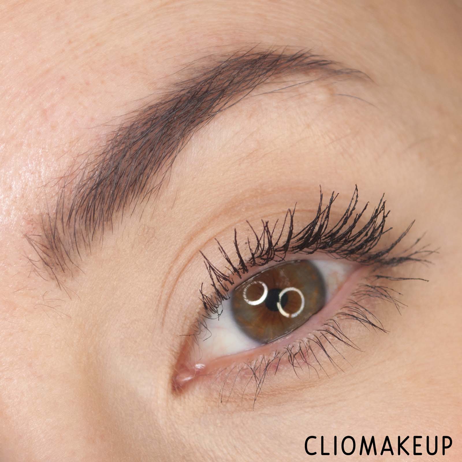 cliomakeup-recensione-mascara-maybelline-the-colossal-curl-bounce-13