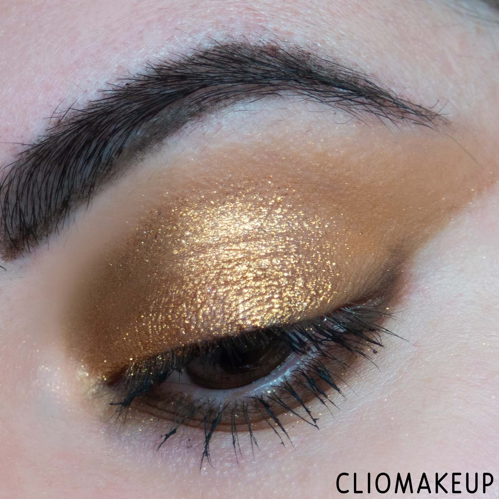 cliomakeup-recensione-palette-natasha-denona-mini-metropolis-eyeshadow-palette-10