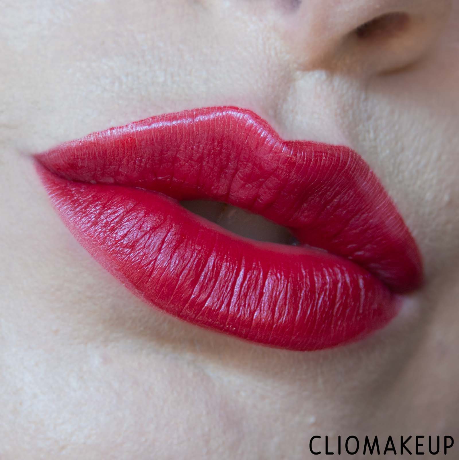 cliomakeup-recensione-tinte-labbra-neve-cosmetics-ruby-juice-extra-pigmented-liquid-lip-stain-12