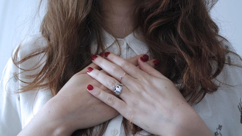 cliomakeup-come-ringiovanire-le-mani-filler