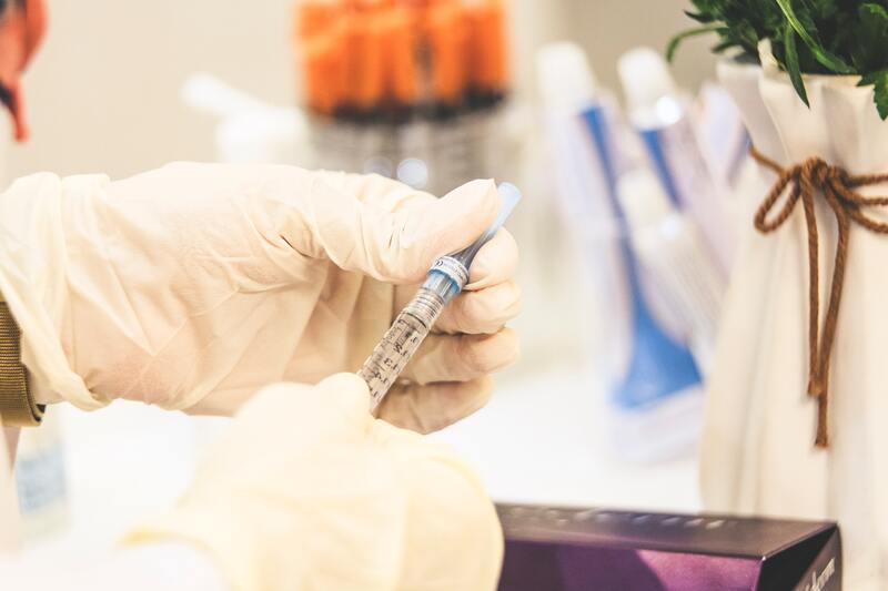 cliomakeup-come-ringiovanire-le-mani-medicina-estetica