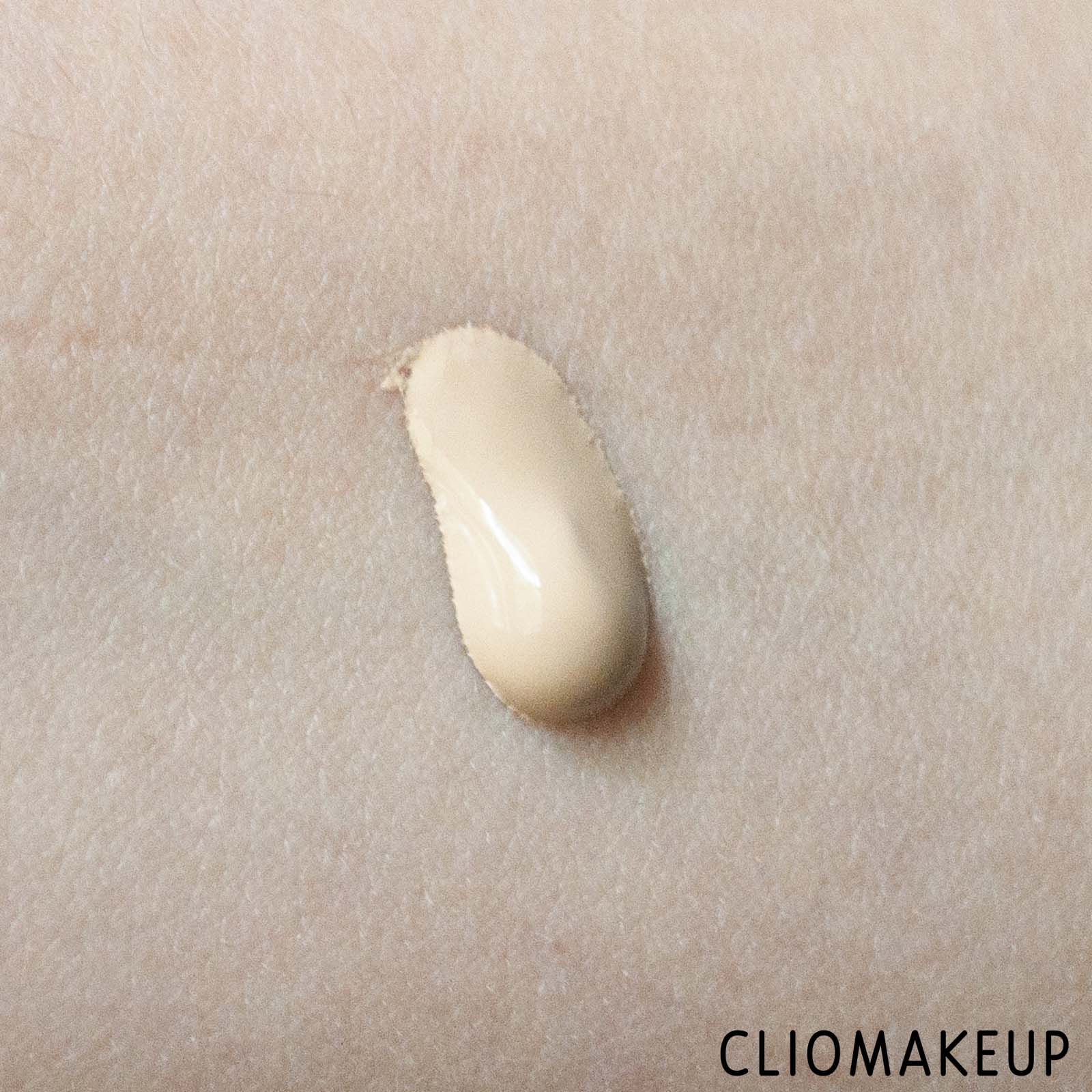 cliomakeup-recensione-fondotinta-wycon-skin-rebirth-liquid-foundation-6