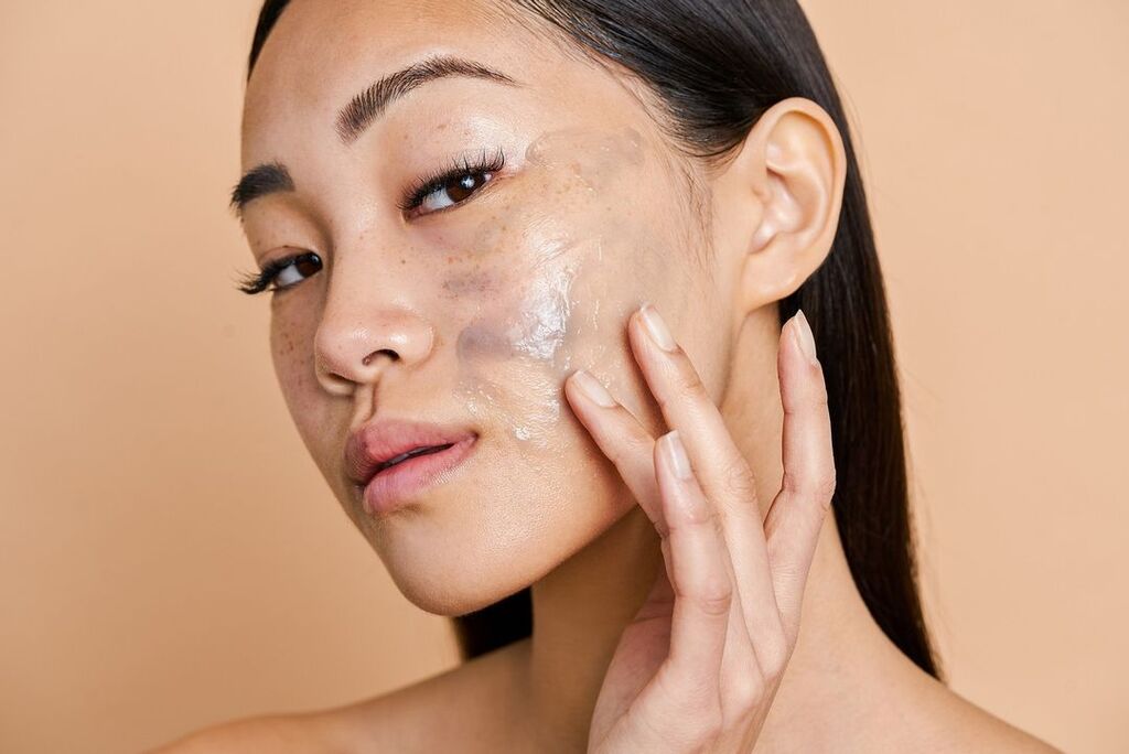 cliomakeup-slugging