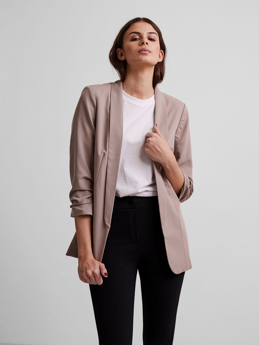 Cliomakeup-capi-must-have-primavera-2022-PIECES-Blazer-Donna