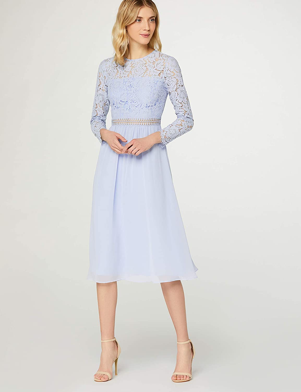 Cliomakeup-capi-must-have-primavera-2022-TRUTH-FABLE-Vestito-Midi-A-Line-Pizzo