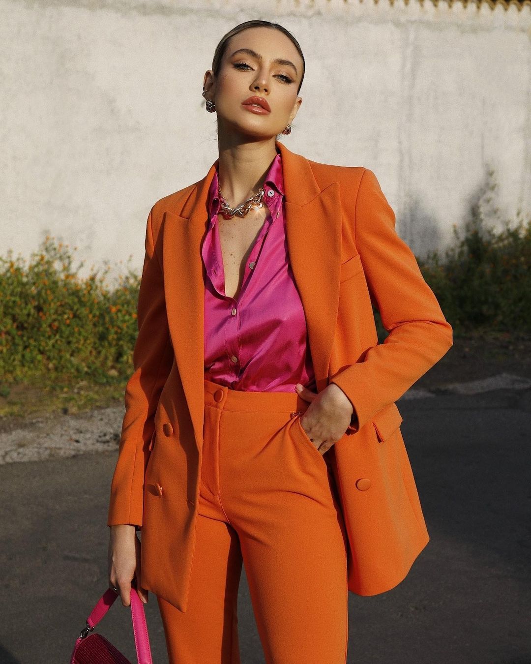 Cliomakeup-capi-must-have-primavera-2022-dixieofficial-giacca-pantalone-arancione