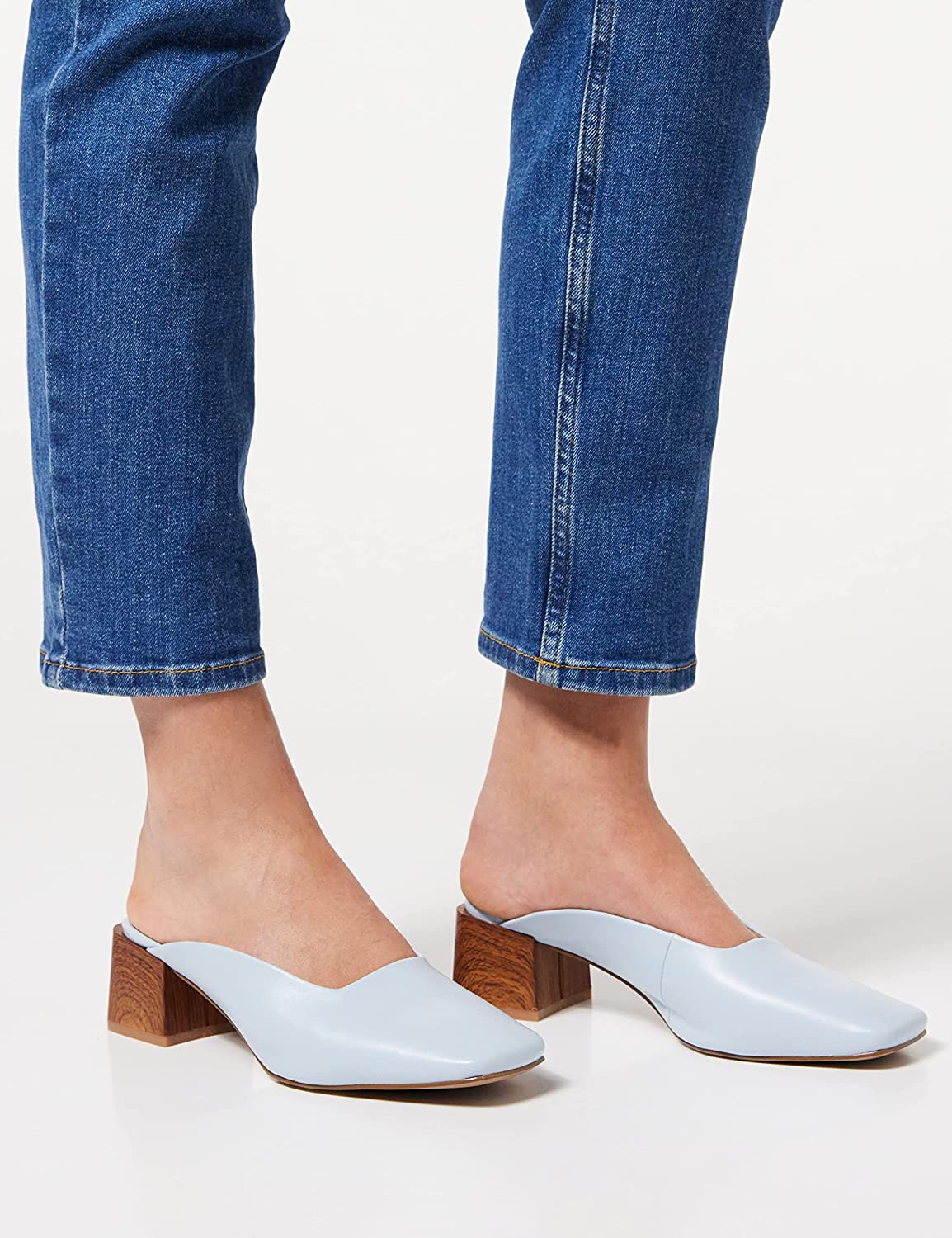 Cliomakeup-capi-must-have-primavera-2022-find-Close-Toe-Mule