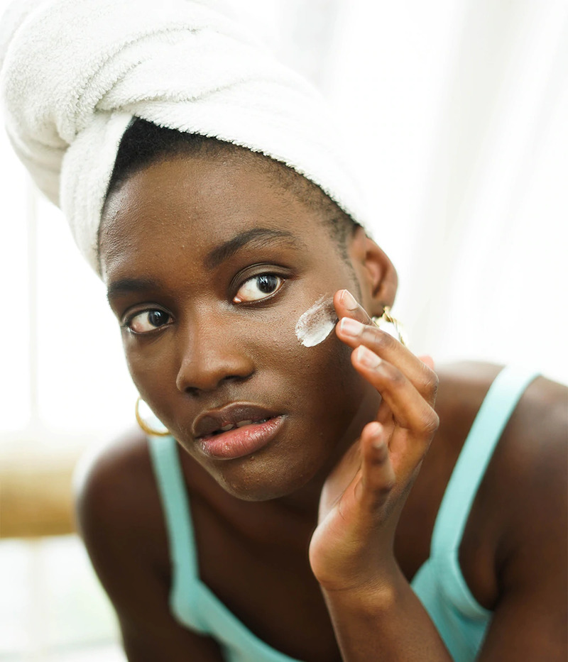 cliomakeup-prodotti-beauty-cambio-stagione-seasonly-crema-idratante-viso-texture