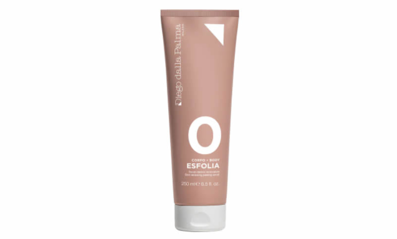 cliomakeup-prodotti-scrub-viso-corpo-pre-sole-primavera-2022-16