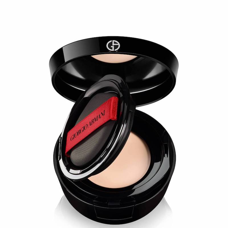 cliomakeup-fondotinta-compatti-estate-2022-armani