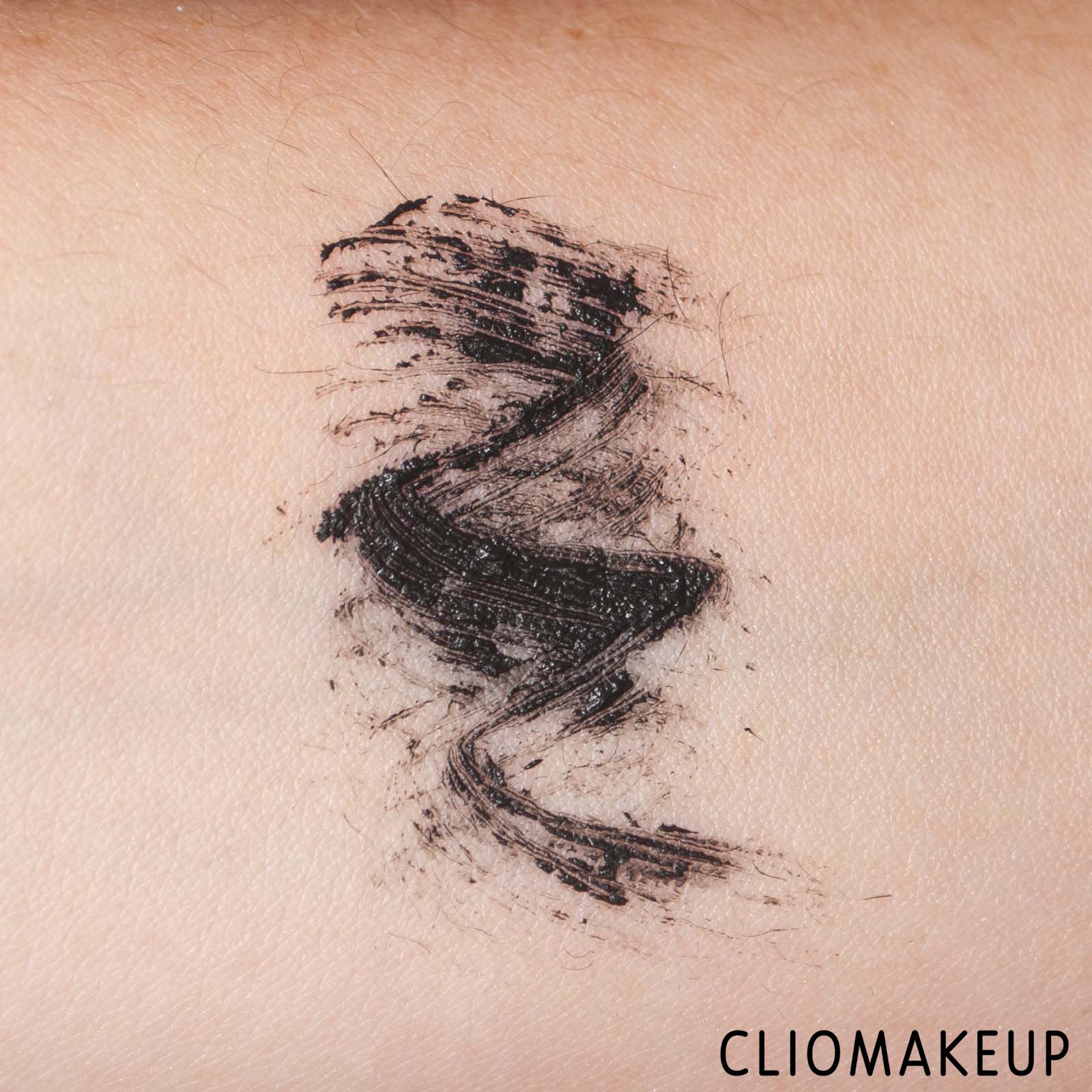 cliomakeup-recensione-mascara-kiko-festival-glow-voume-e-care-mascara-7