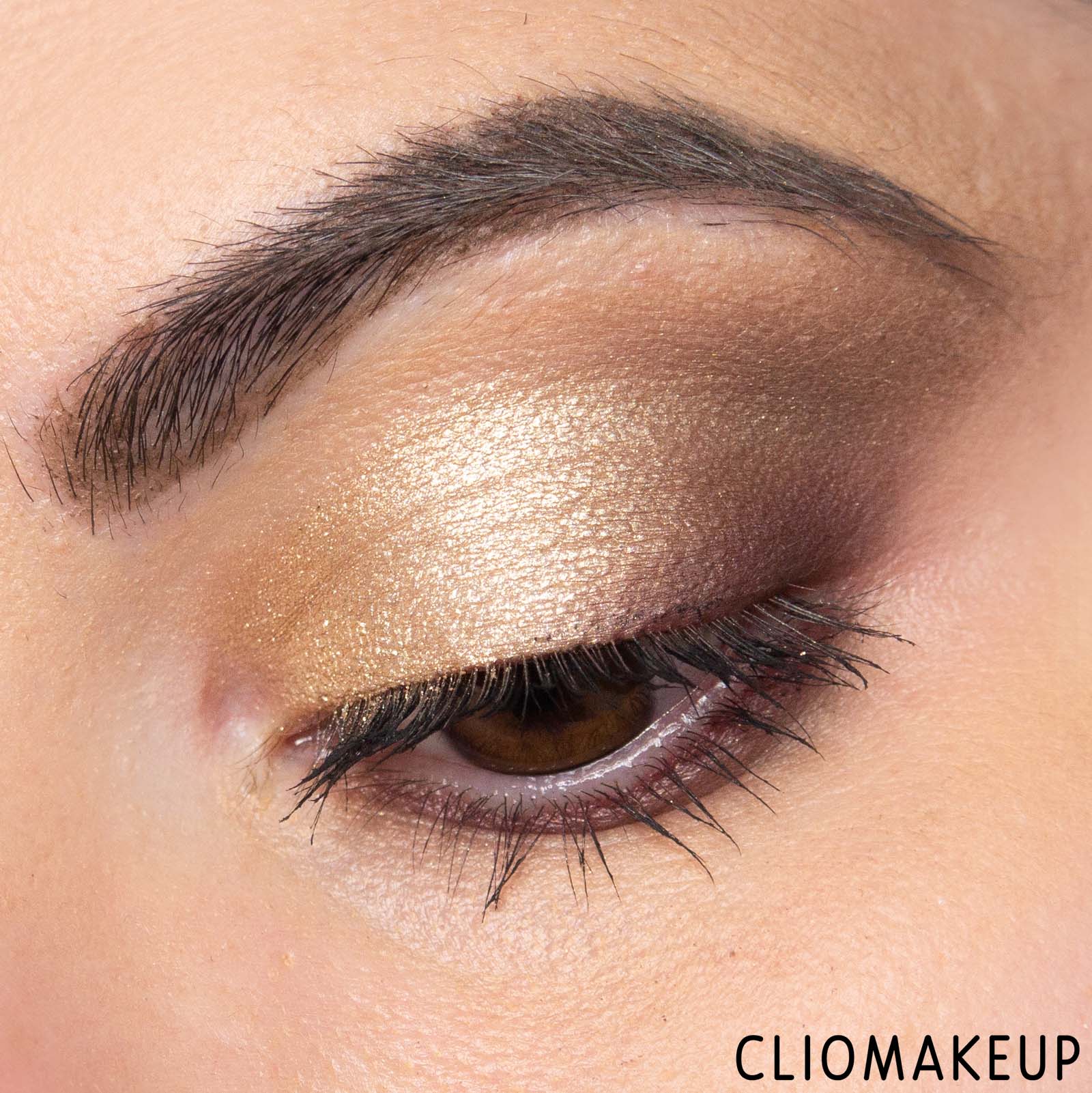 cliomakeup-recensione-palette-kiko-festival-glow-back-on-stage-eyeshadow-palette-11