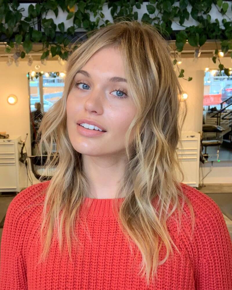 cliomakeup-chin-bangs-differenza-curtain-bangs