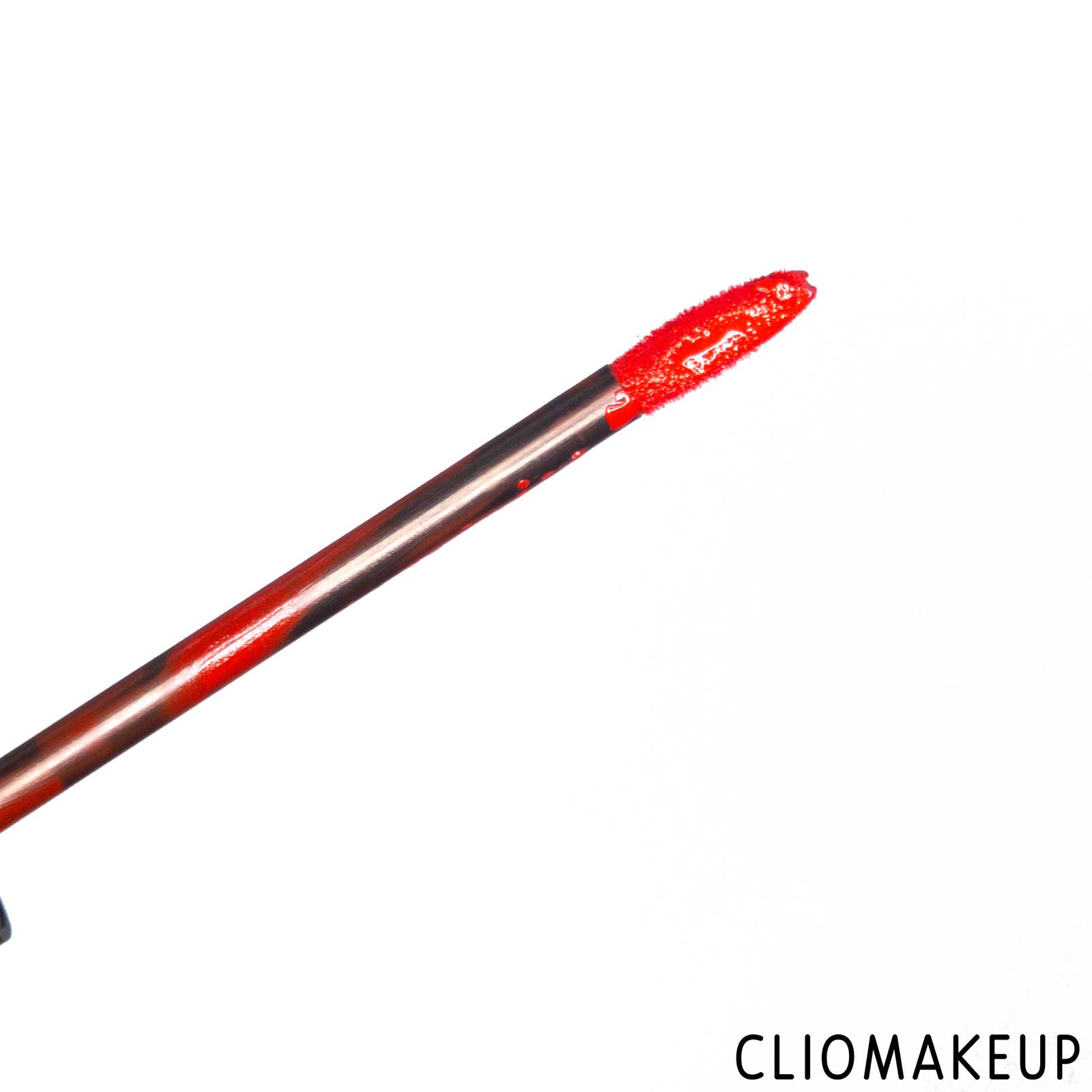 cliomakeup-recensione-rossetto-we-make-up-camihawke-ever-liquid-lipstick-pasta-al-forno-5