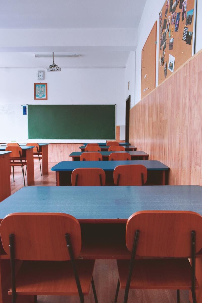 cliomakeup-consigli-primo-giorno-scuola-edificio