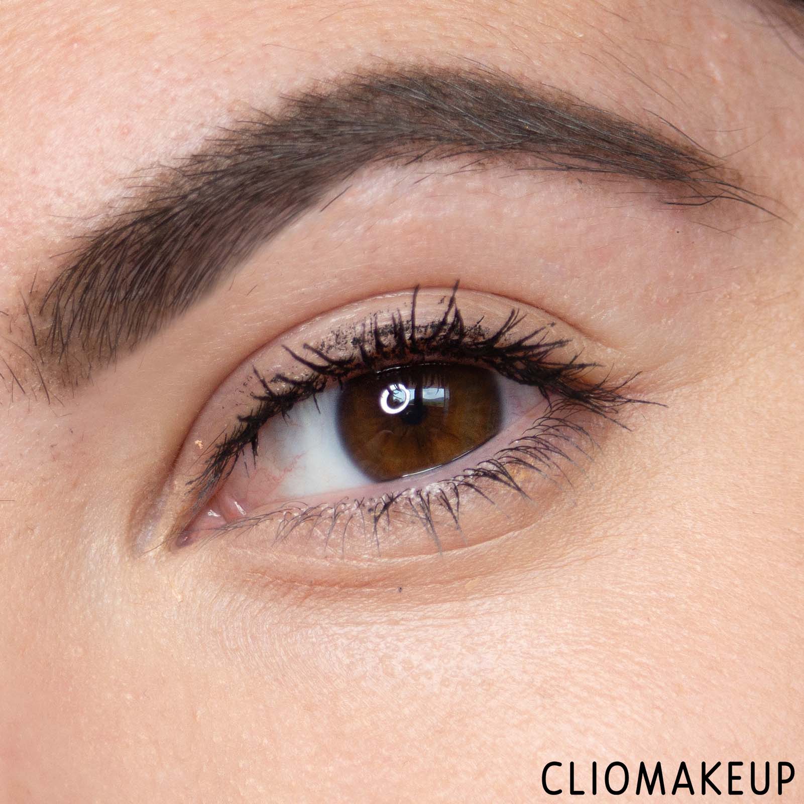 cliomakeup-recensione-correttore-make-up-forever-ultra-hd-light-capturing-self-setting-concealer-13