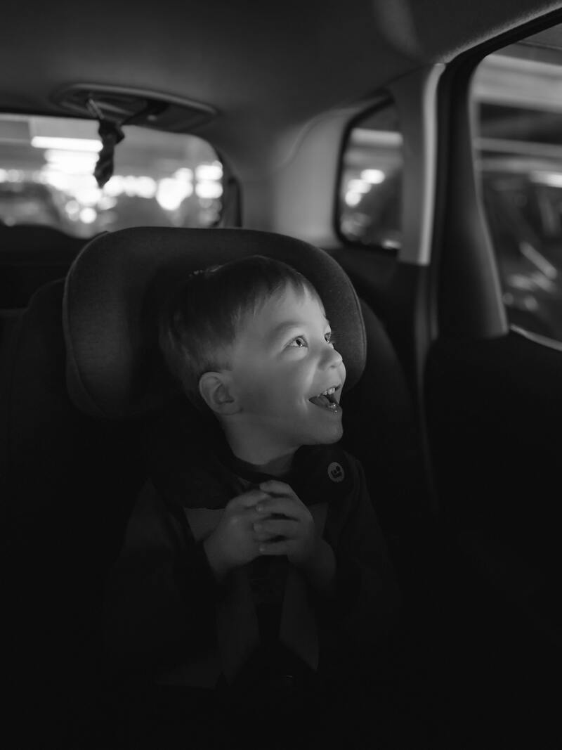 cliomakeup-viaggio-auto-con-bambini-seggiolino