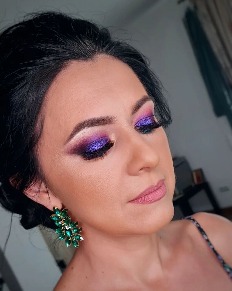 cliomakeup-come-truccare-occhi-neri-viola