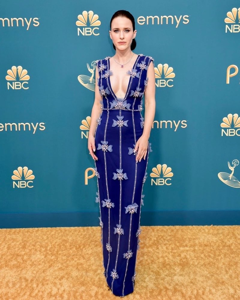 cliomakeup-emmy-awards-2022-look-22