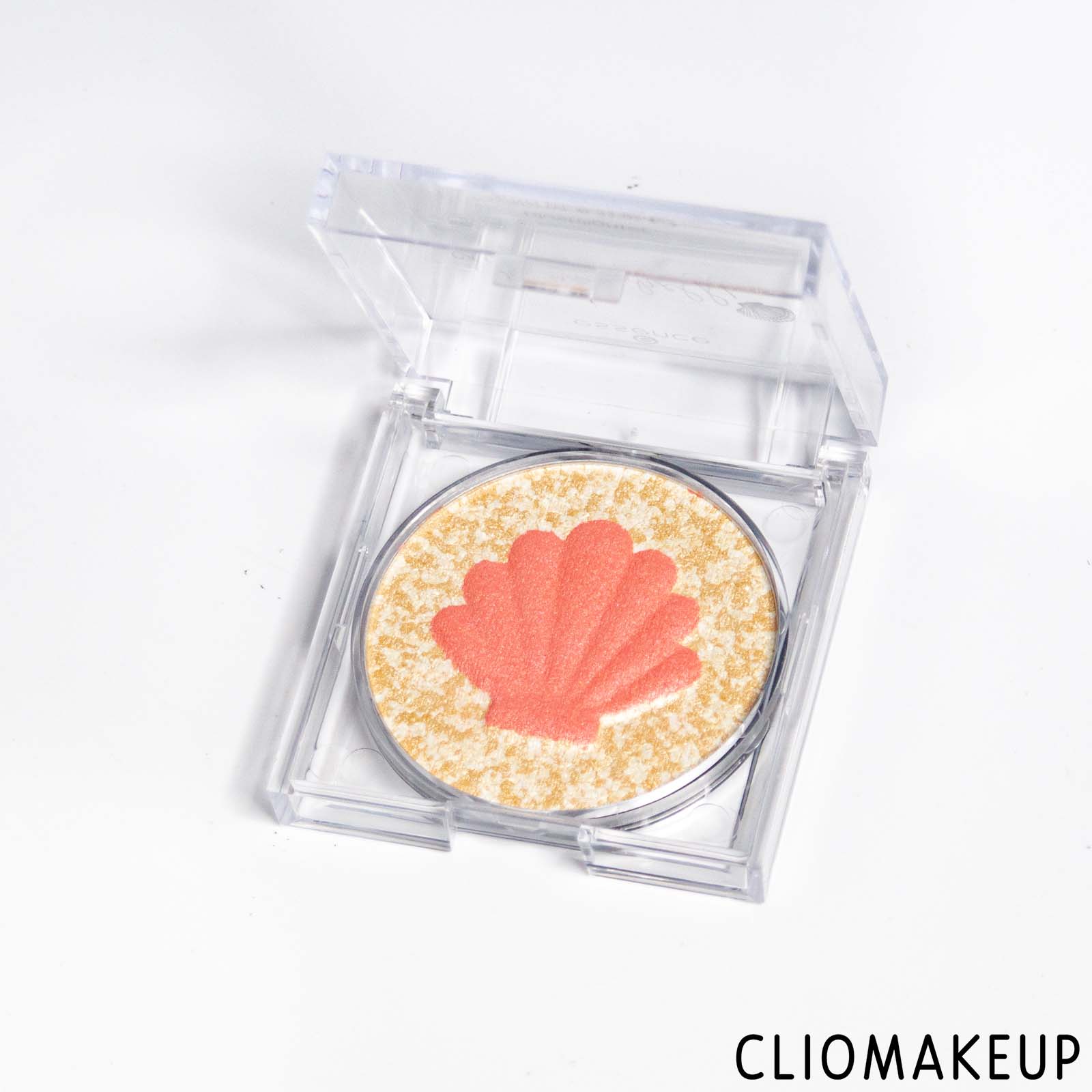 cliomakeup-recensione-blush-essence-cute-as-shell-blushlighter-3