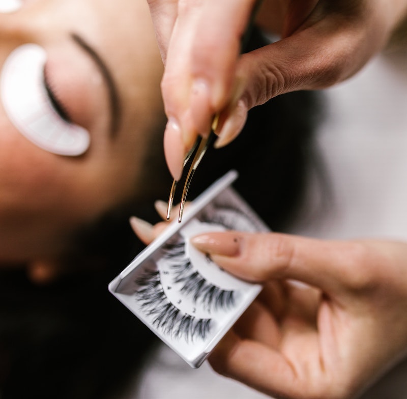 cliomakeup-ciglia-finte-2022-teamclio-come-mettere