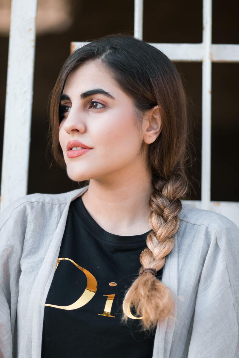 cliomakeup-acconciature-capelli-palestra-treccia-bassa