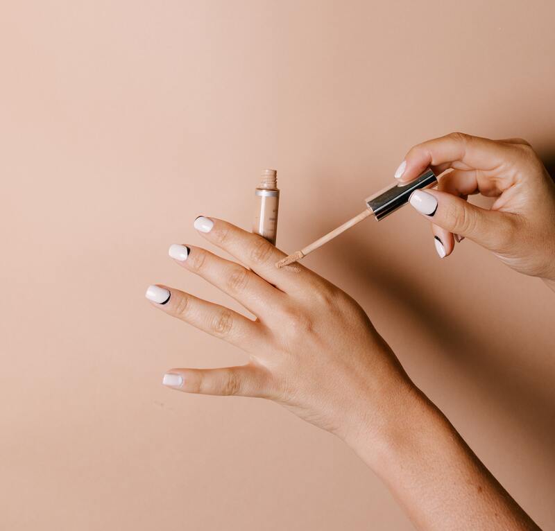 cliomakeup-modi-utilizzare-correttore-colore