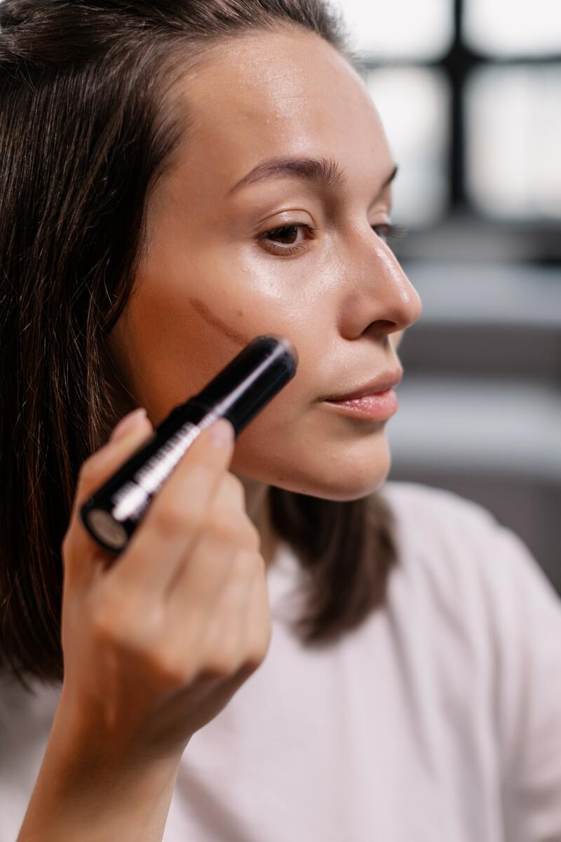 cliomakeup-modi-utilizzare-correttore-contouring