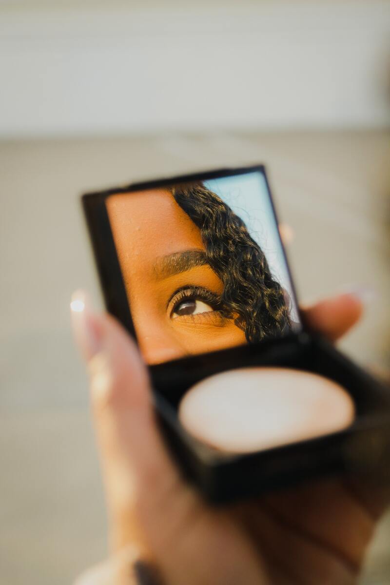 cliomakeup-modi-utilizzare-correttore-lifting