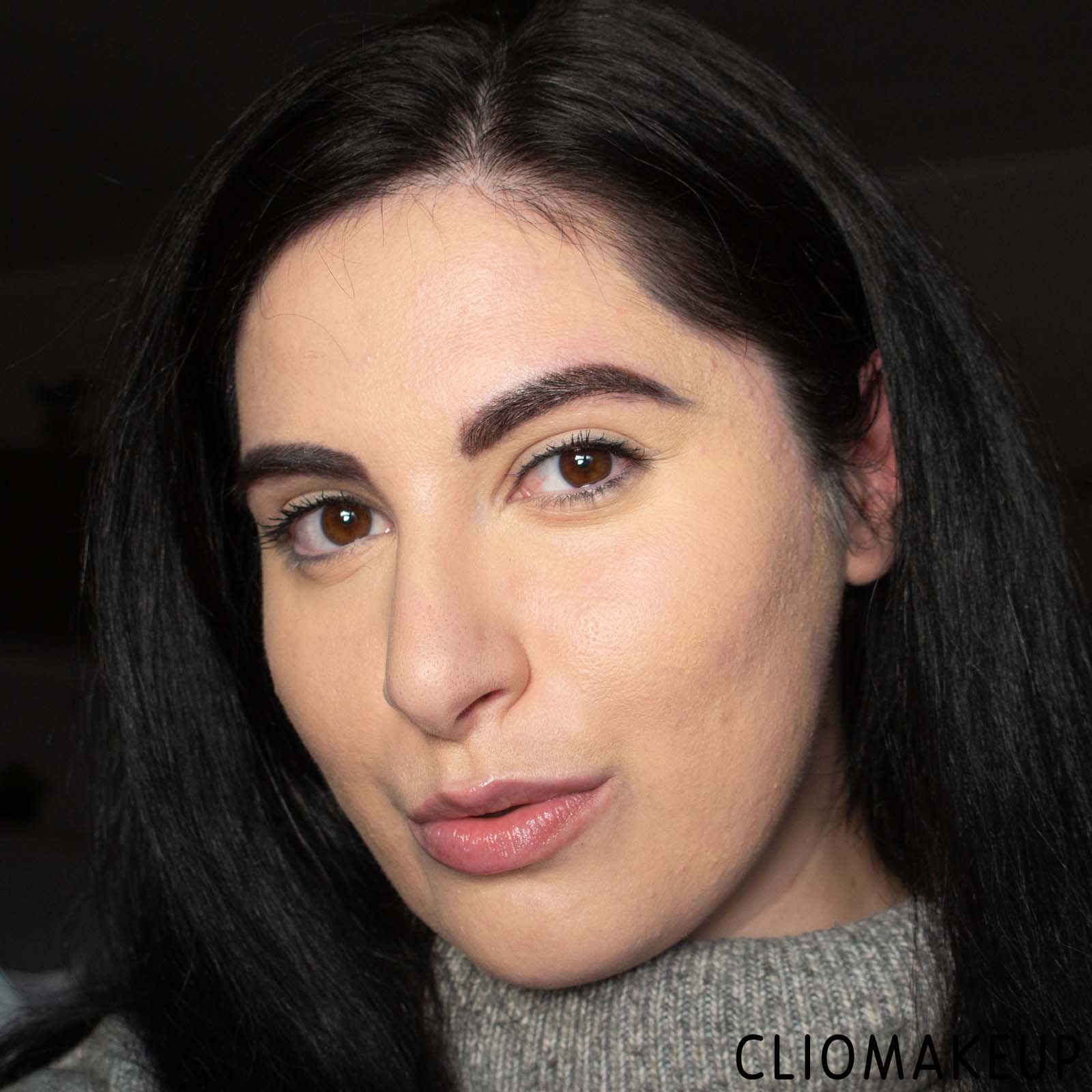 cliomakeup-recensione-fondotinta-yves-saint-laurent-all-hours-foundation-13