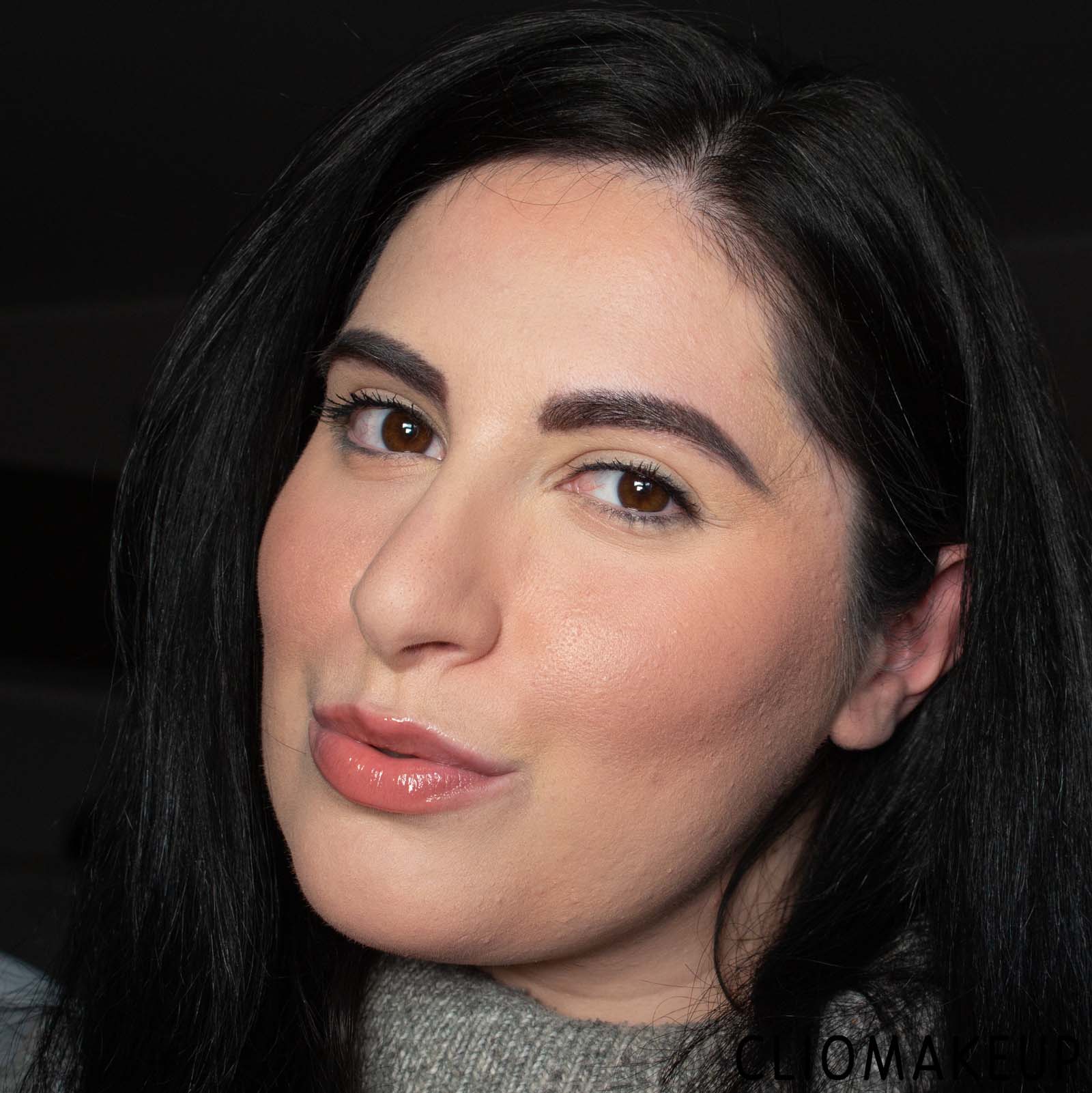 cliomakeup-recensione-fondotinta-yves-saint-laurent-all-hours-foundation-15