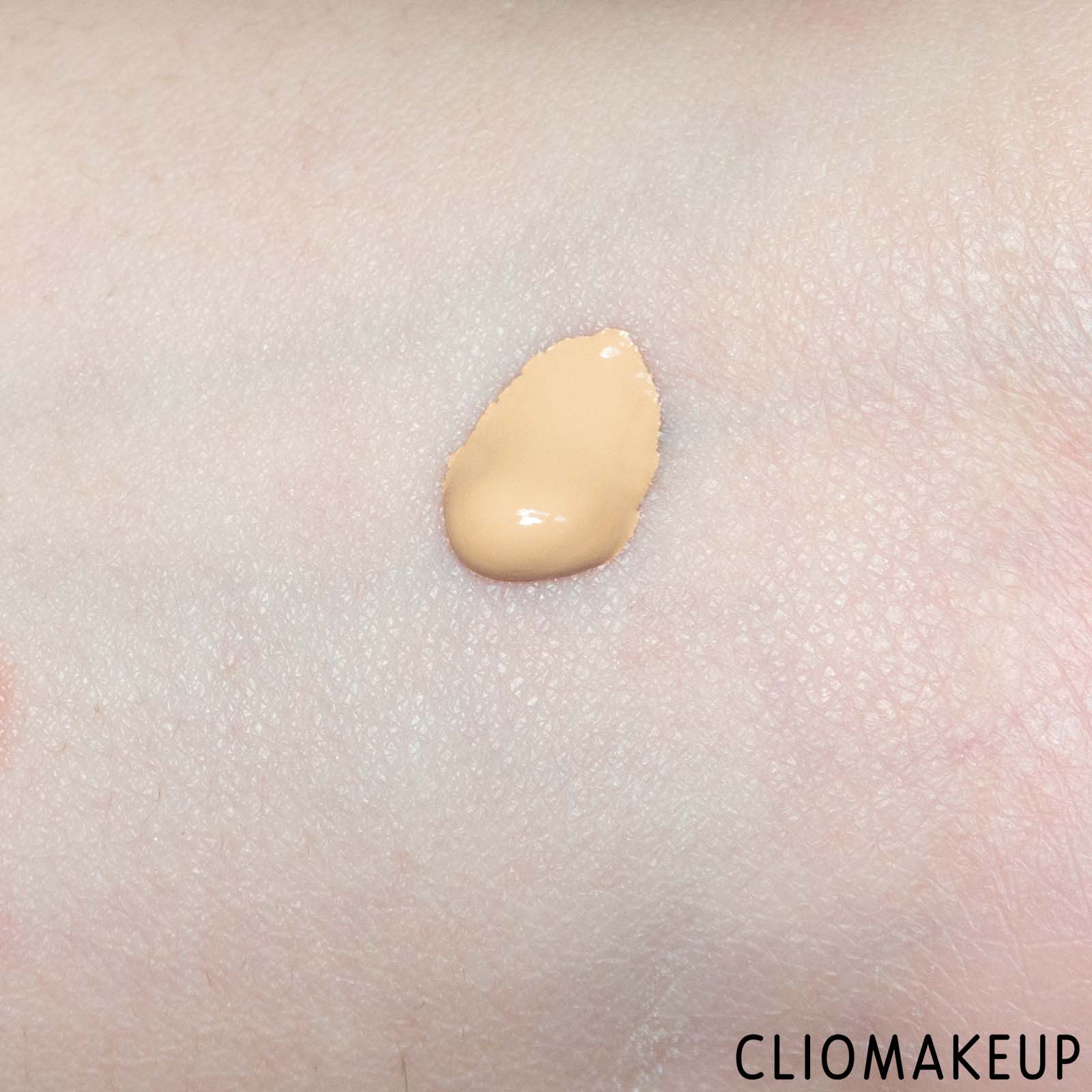 cliomakeup-recensione-fondotinta-yves-saint-laurent-all-hours-foundation-6