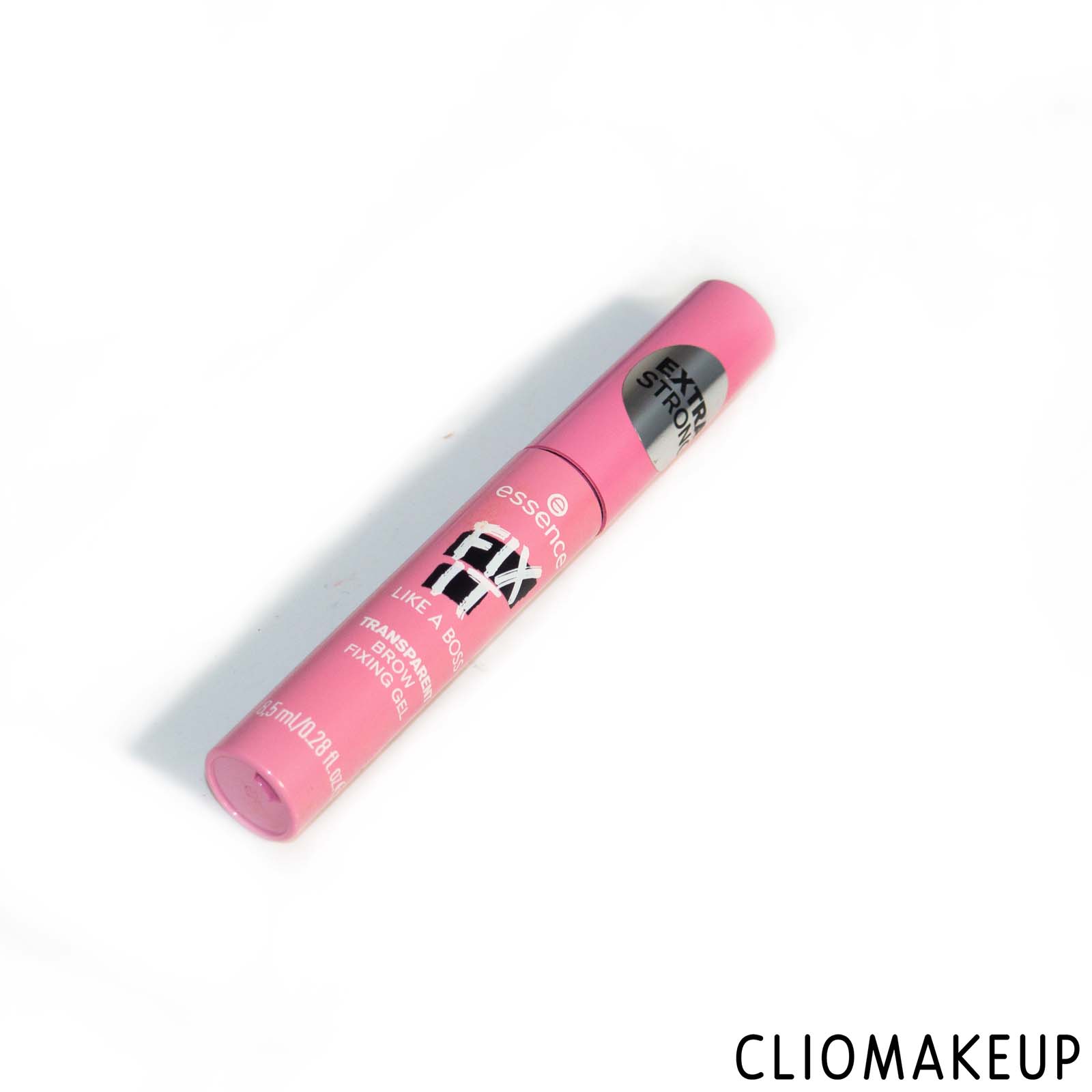 cliomakeup-recensione-gel-sopracciglia-essence-fix-it-like-a-boss-trasparent-brow-fixing-gel-2