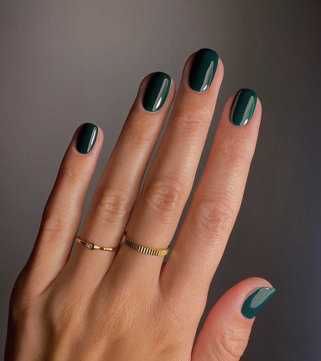 Cliomakeup-unghie-2023-verde