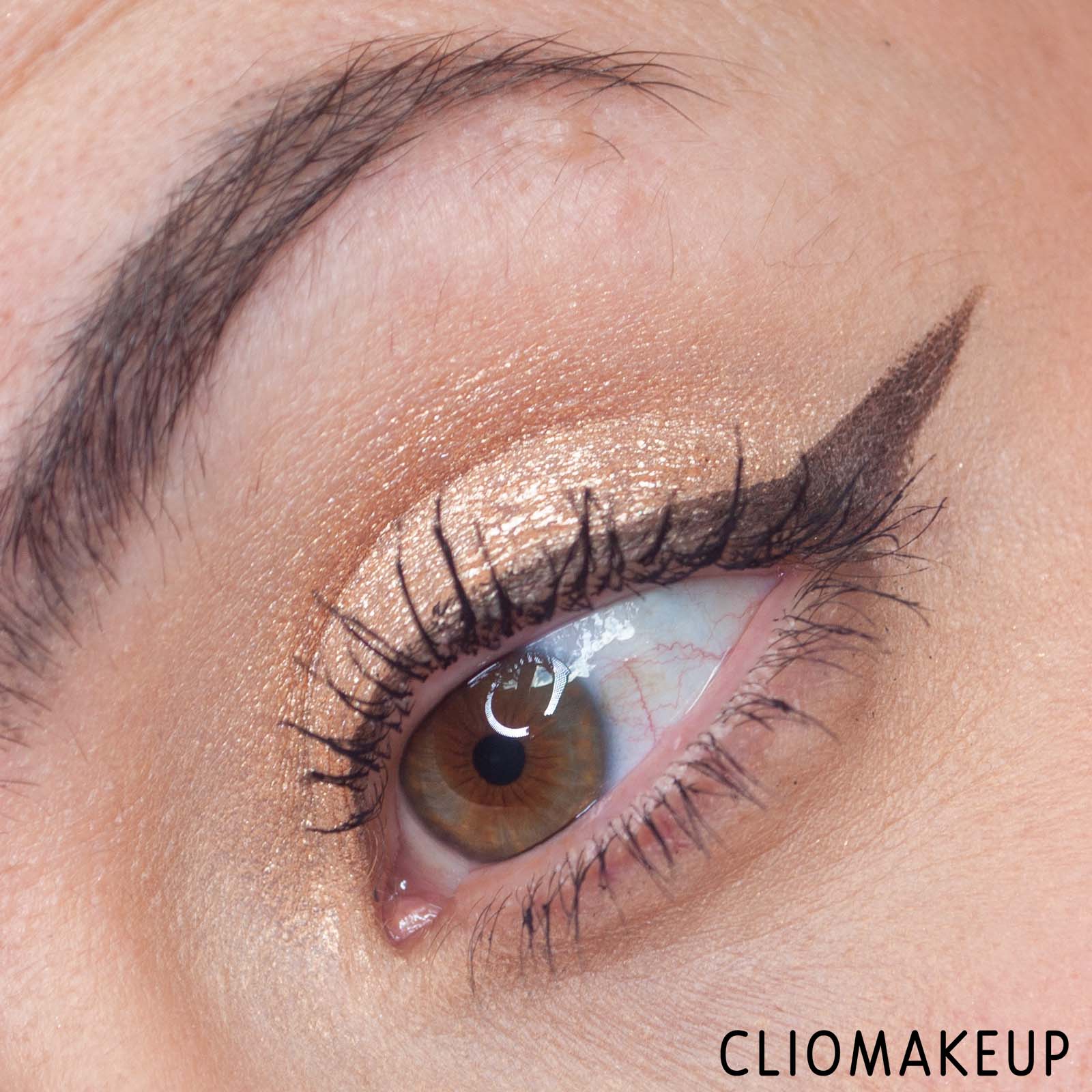 cliomakeup-recensione-eyeliner-benefit-theyre-real-xtreme-precision-eyeliner-11