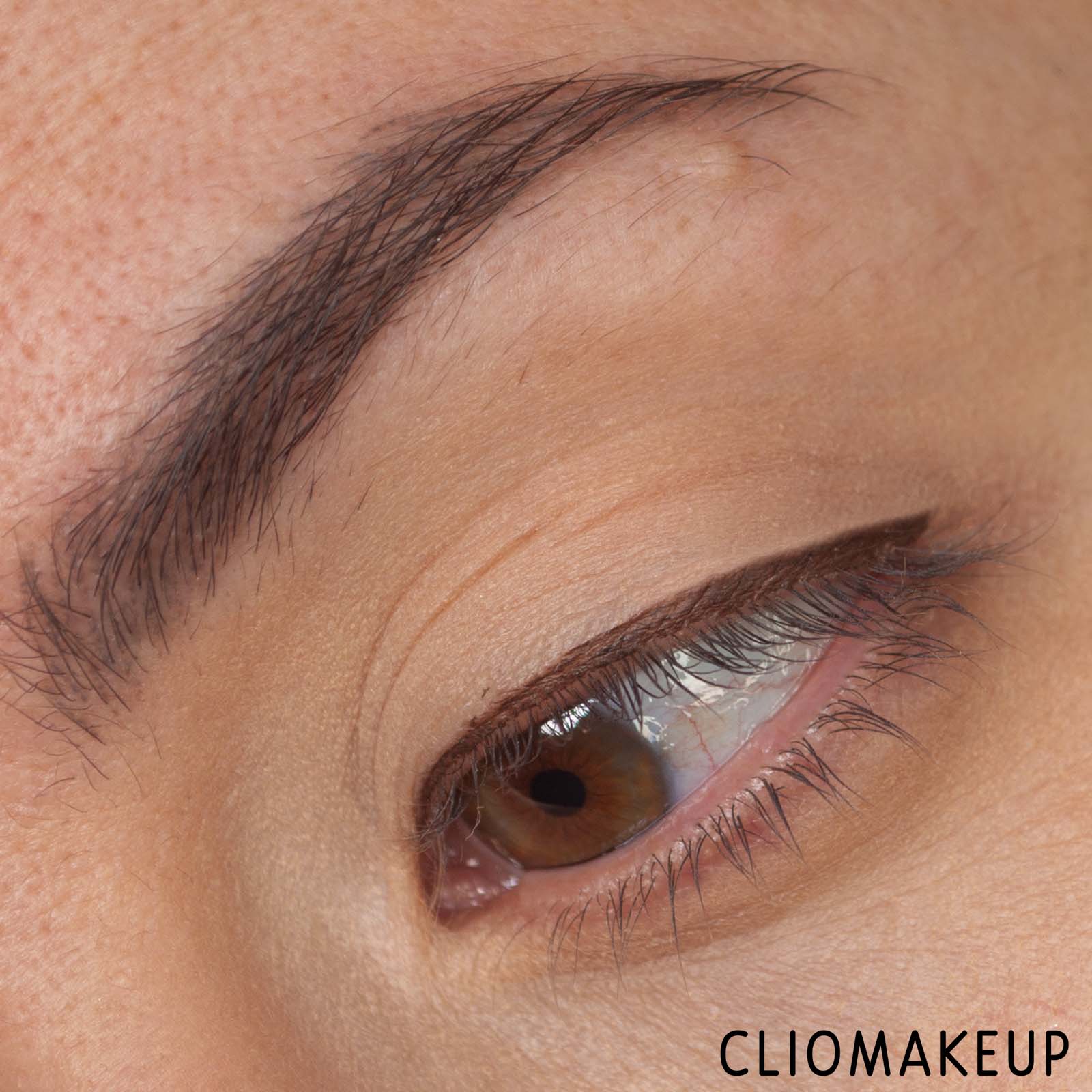 cliomakeup-recensione-eyeliner-benefit-theyre-real-xtreme-precision-eyeliner-9