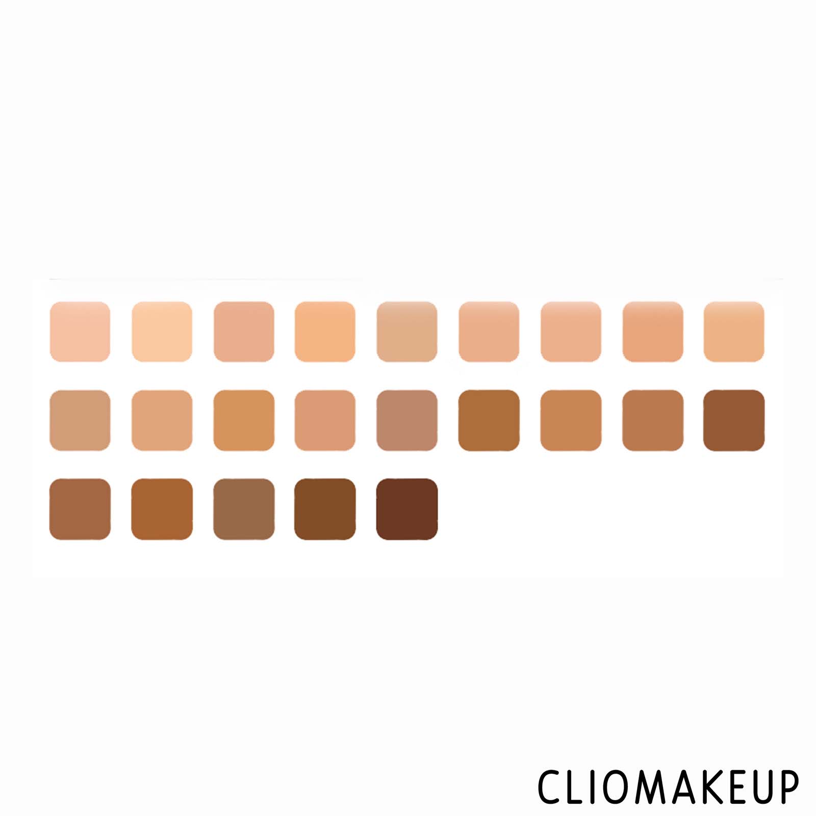 cliomakeup-recensione-fondotinta-lancome-teint-idole-ultra-wear-care-e-glow-3