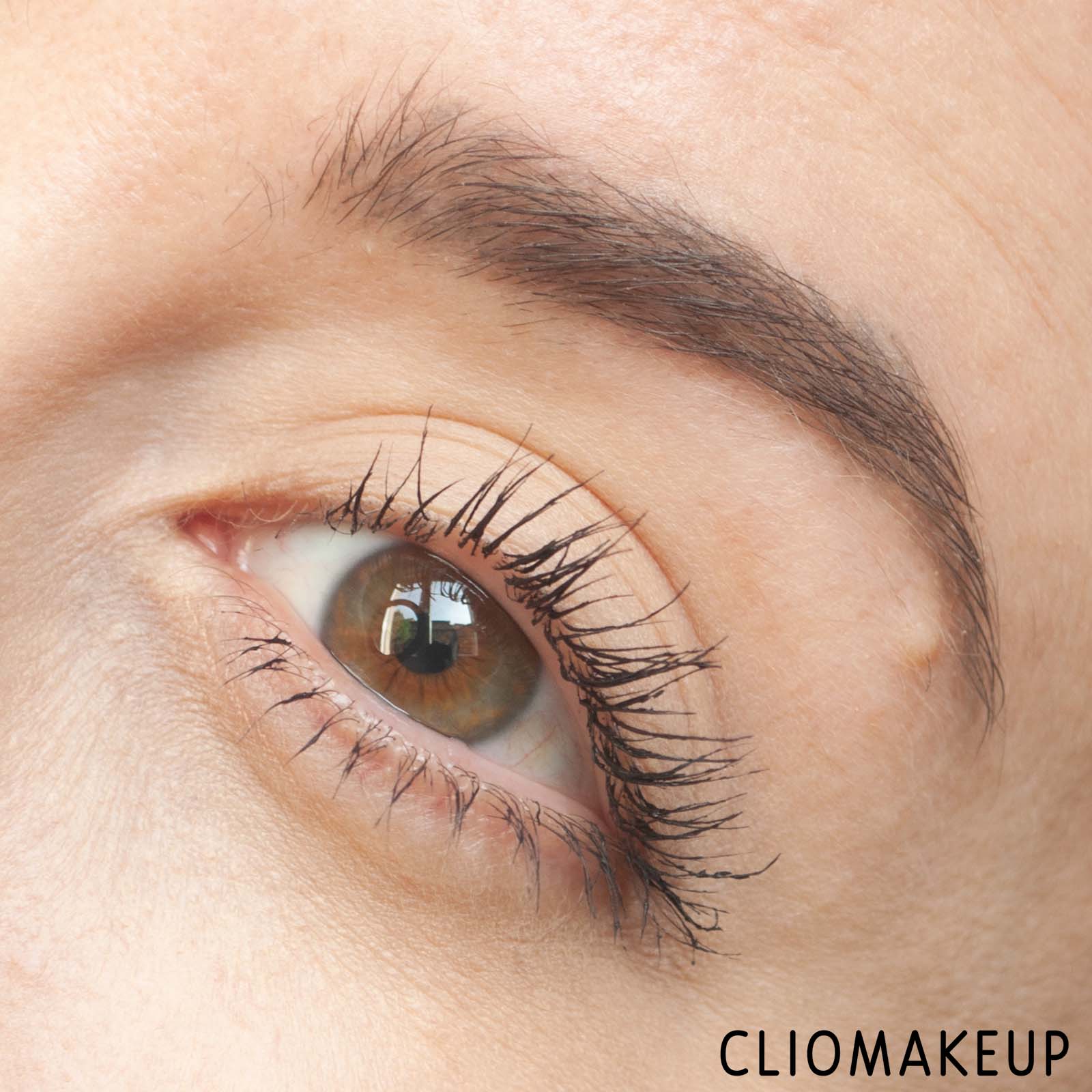 cliomakeup-recensione-mascara-one-suze-fantasize-ultimate-lifting-e-lengthening-mascara-10