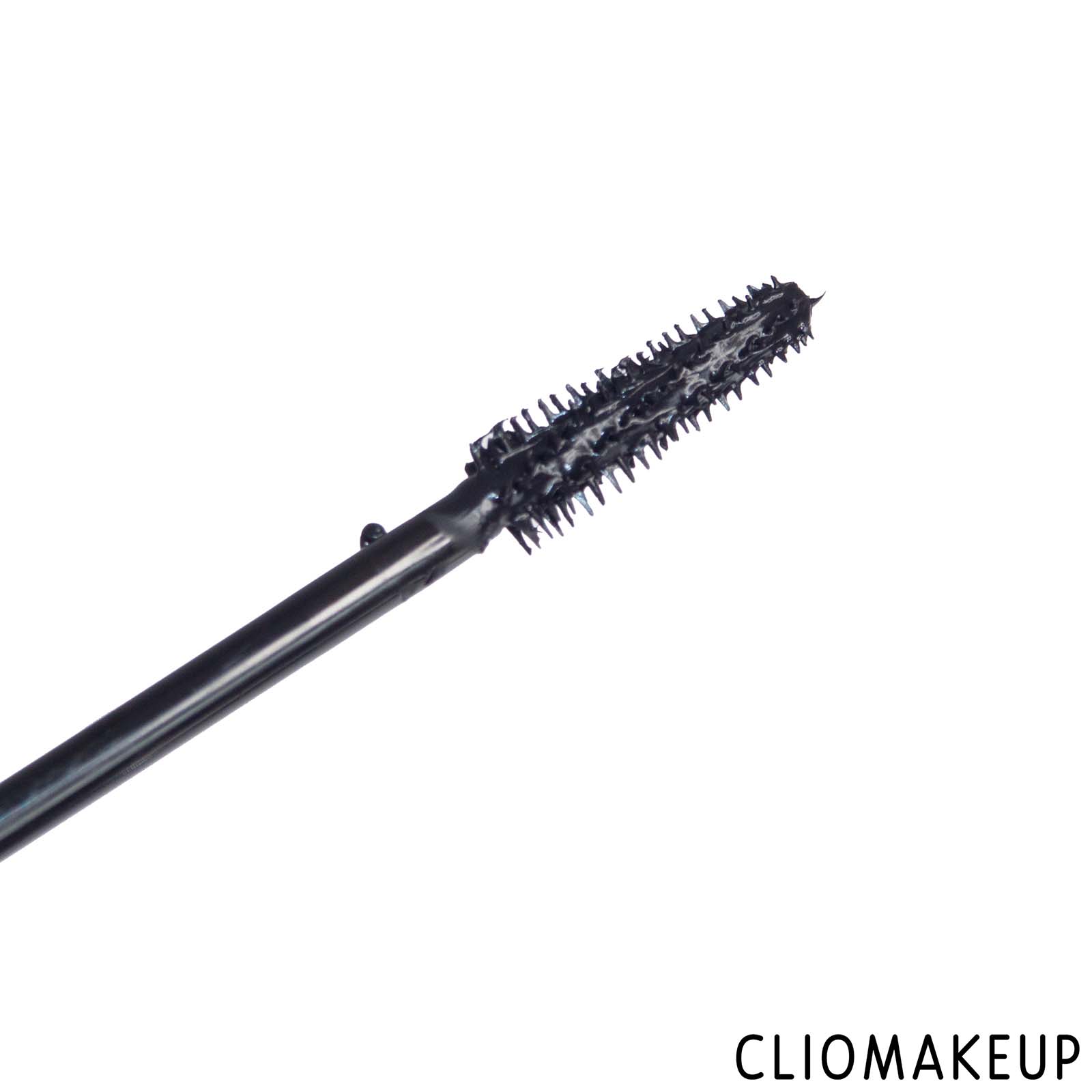 cliomakeup-recensione-mascara-astra-first-reaction-volume-mascara-5
