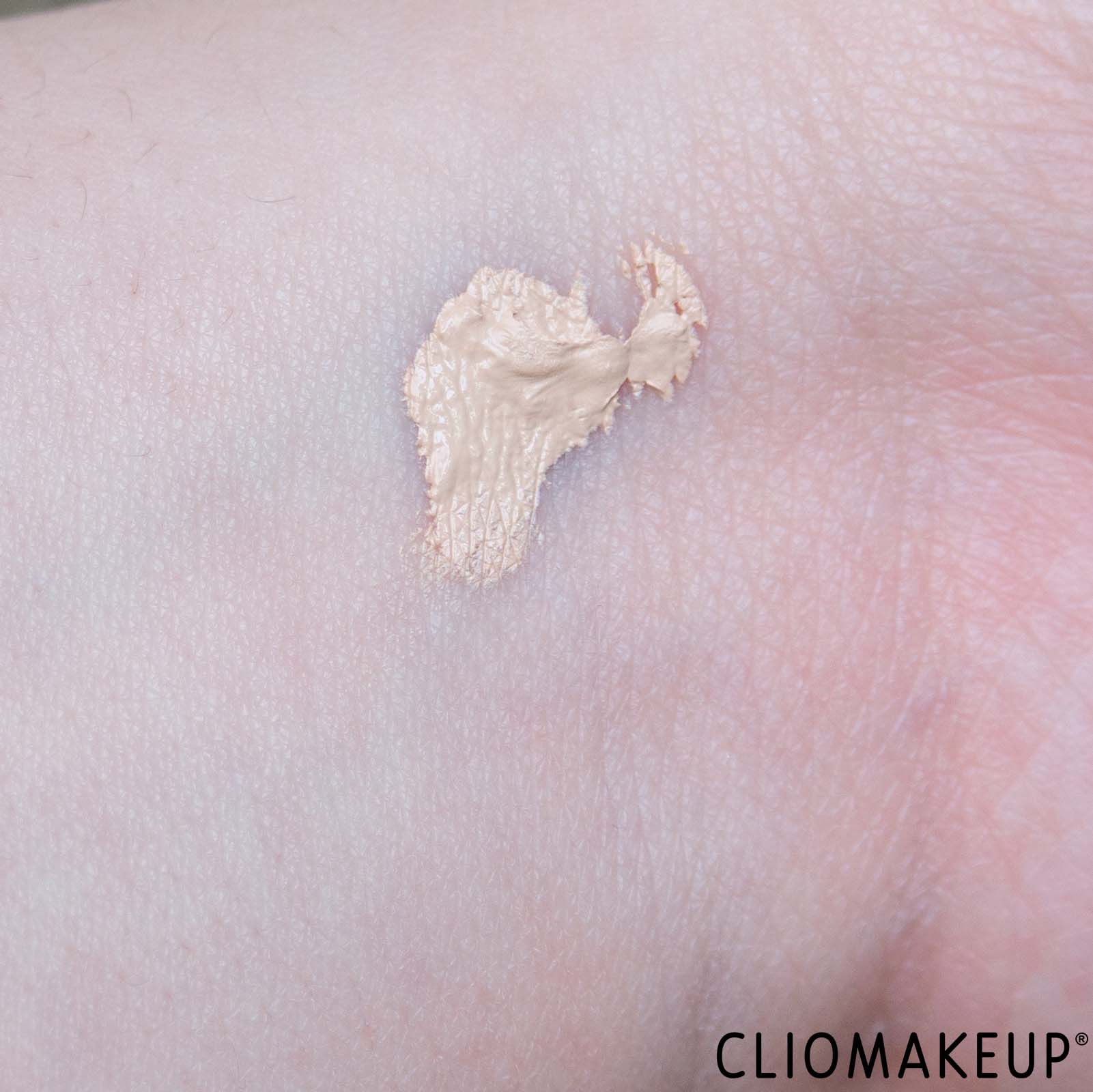 cliomakeup-recensione-correttore-rem-beauty-sweetener-concealer-6