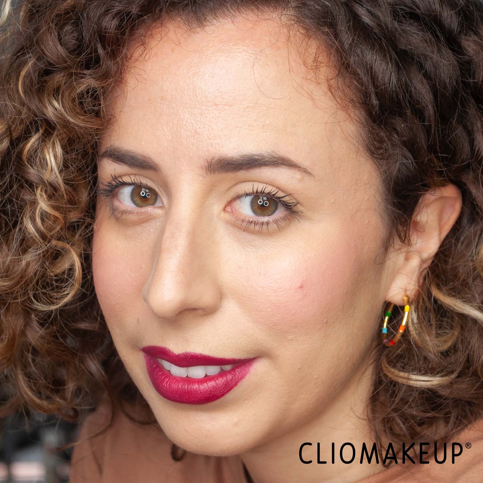 cliomakeup-recensione-fondotinta-deborah-skin-booster-fondotinta-in-siero-13