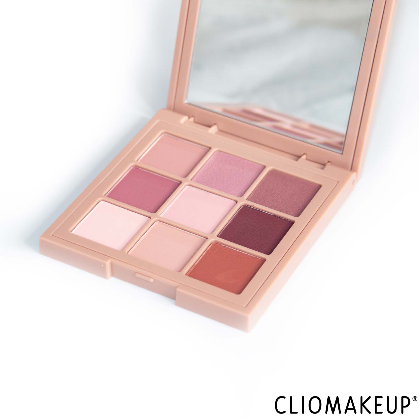 cliomakeup-recensione-palette-huda-beauty-matte-obsession-cool-5