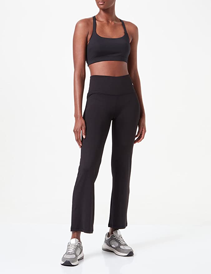 cliomakeup-abbigliamento-yoga-puma